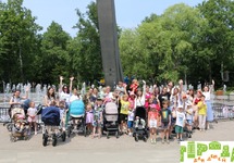 В Южно-Сахалинске в преддверии праздника Дня семьи, любви и верности состоялся семейный праздник «Вместе жить - не тужить!».